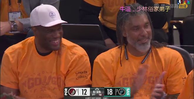 文班亚马35分创马刺季后赛首秀纪录 魔术爆冷掀